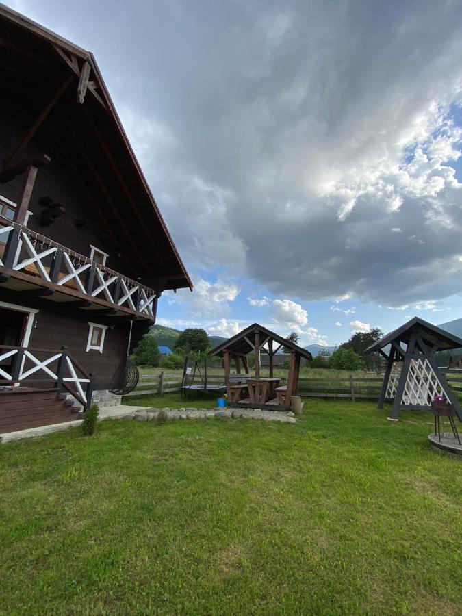 Villa Кришталеві Вершини Vorokhta Esterno foto